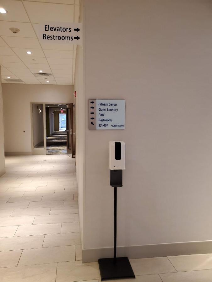 Holiday Inn Express & Suites Johnstown By Ihg Eksteriør bilde