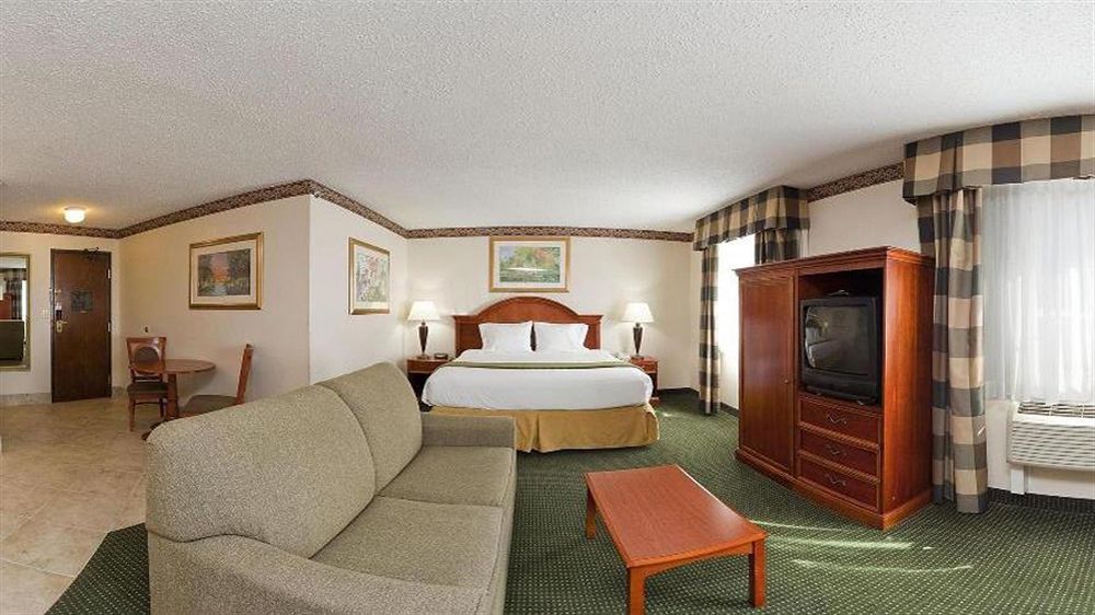 Holiday Inn Express & Suites Johnstown By Ihg Eksteriør bilde