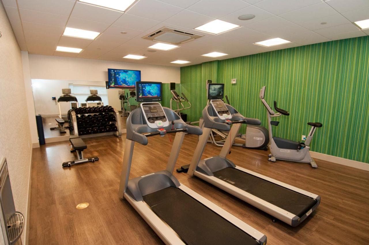 Holiday Inn Express & Suites Johnstown By Ihg Eksteriør bilde