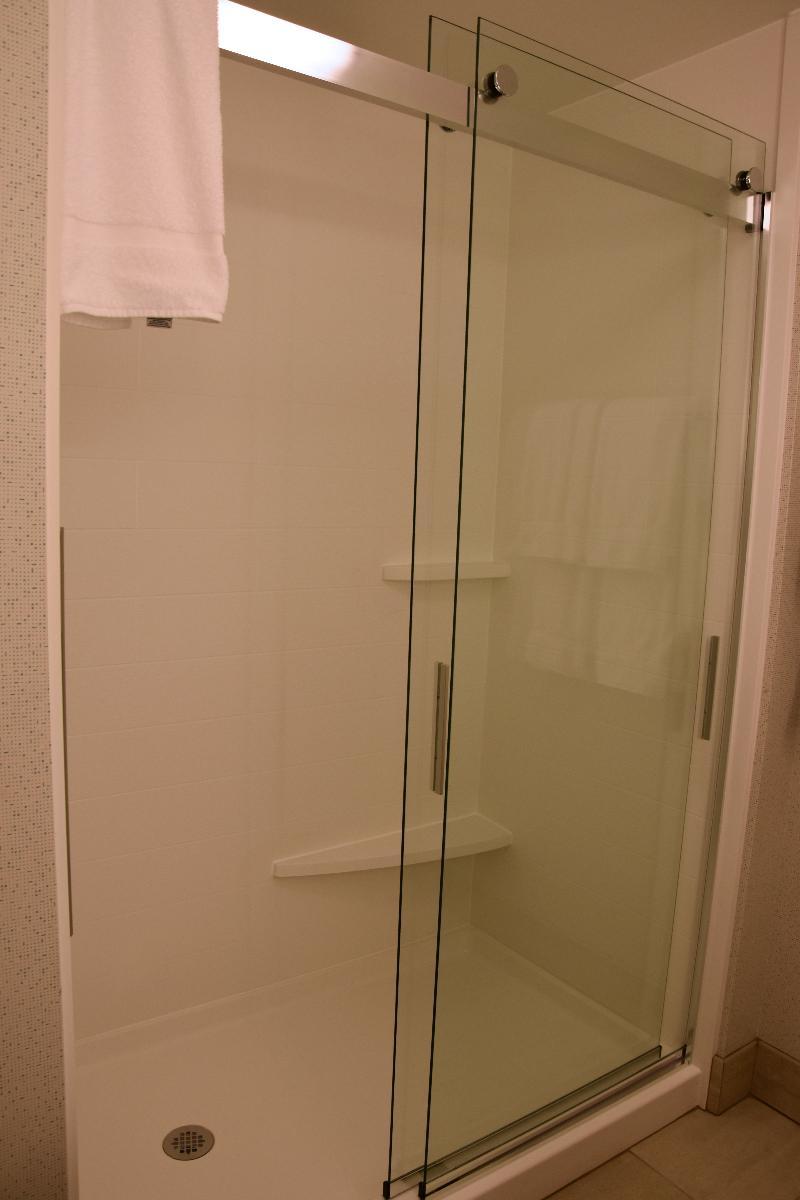 Holiday Inn Express & Suites Johnstown By Ihg Eksteriør bilde